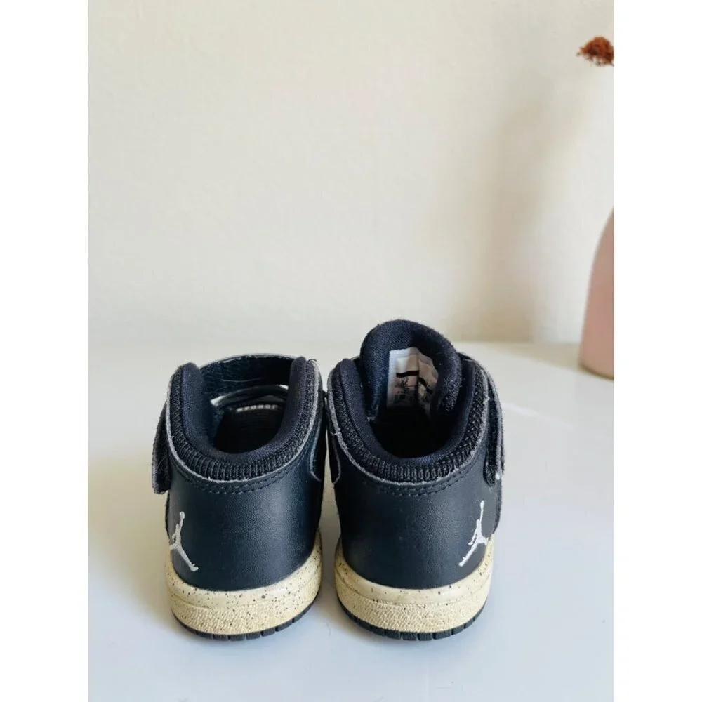 Jordan 1 Infant All Black Sneakers Sz 5C